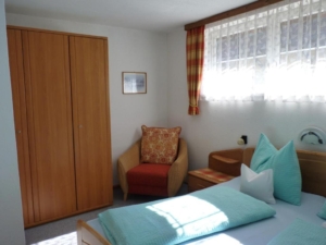 BalkonwohnungSchlafzimmer1